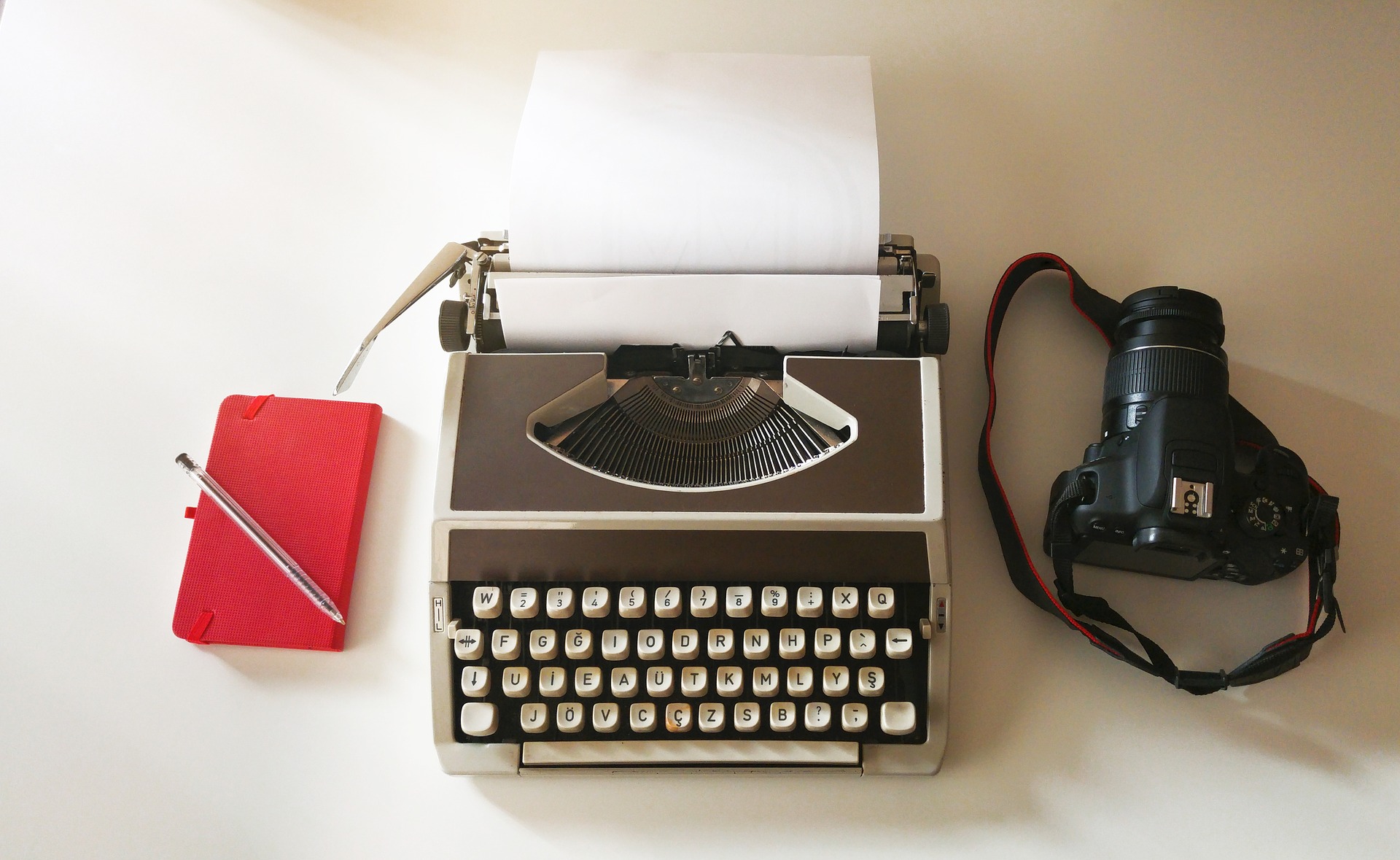 typewriter pad camera photo
